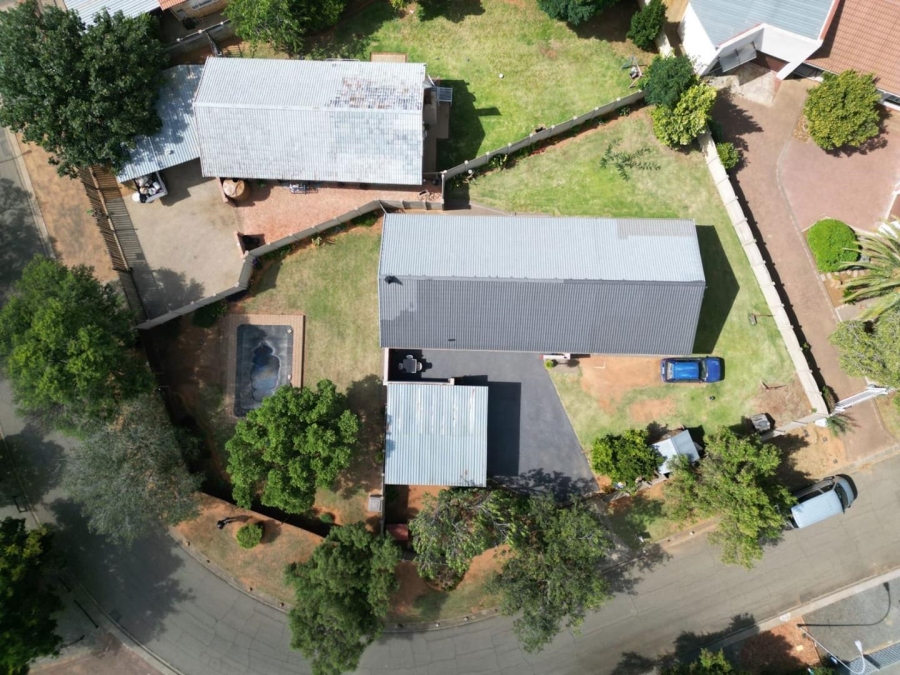 3 Bedroom Property for Sale in Pellissier Free State